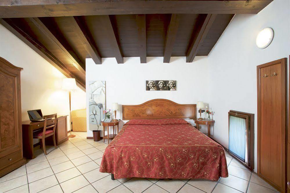 Primotel Brescia Luaran gambar