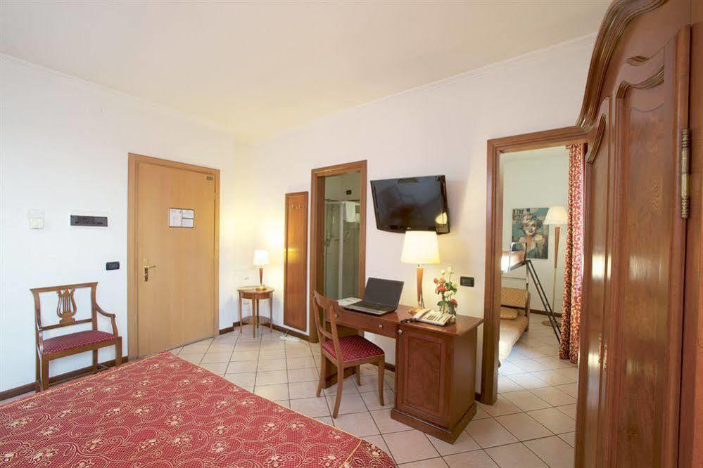 Primotel Brescia Luaran gambar