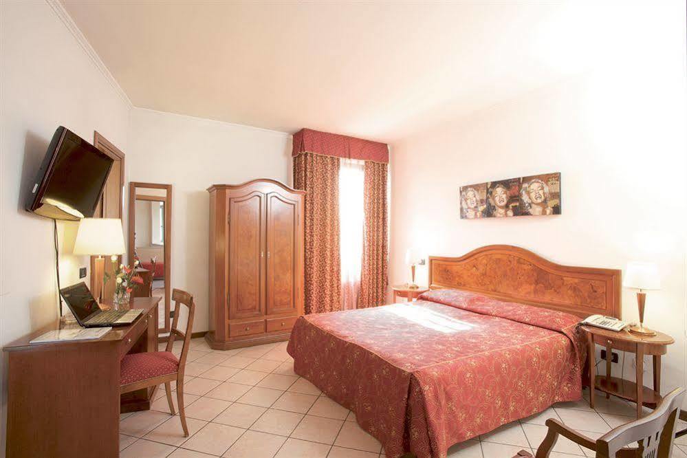 Primotel Brescia Luaran gambar
